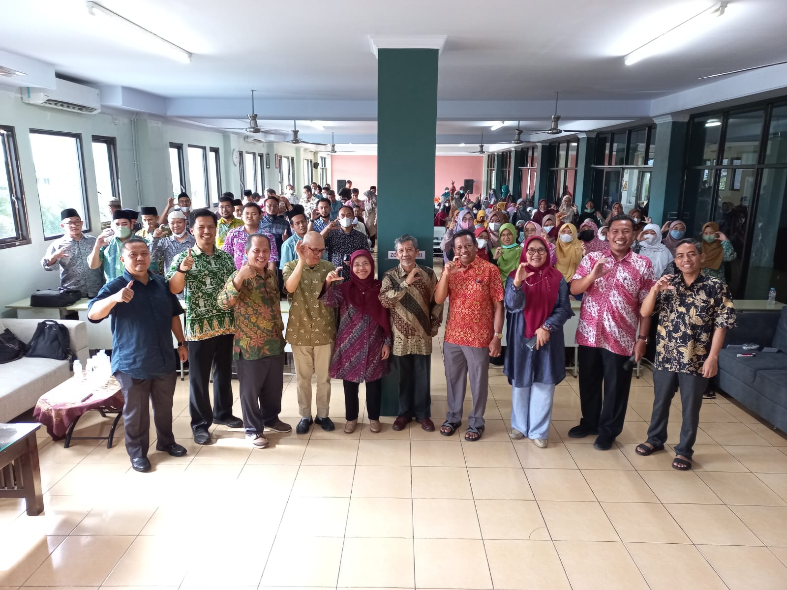 Workshop Desain Pembelajaran Kolaboratif dalam Implementasi Kurikulum Merdeka bagi Seluruh Tenaga Pendidik Yayasan Raudhatul Jannah Cilegon